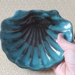 Blue Mountain Pottery Shell Trinket Dish Canada Vintage Canadian Pottery EUC